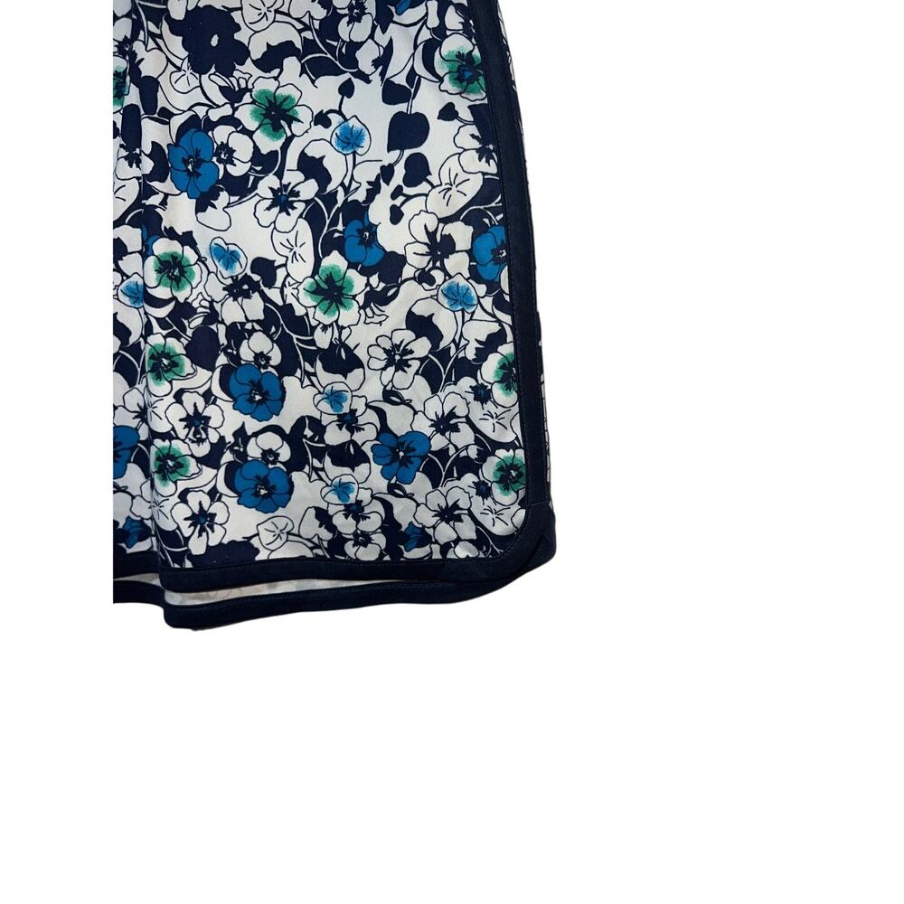 Callaway women’s blue & white golf skort - Picture 2 of 7